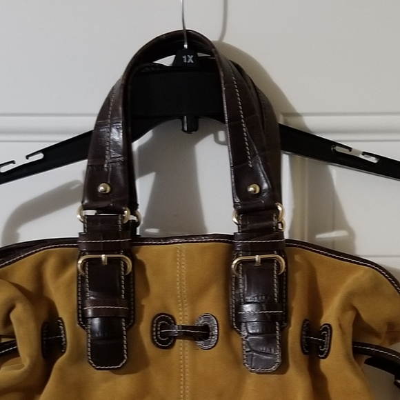 Dooney & Bourke Bag - Picture 2 of 8